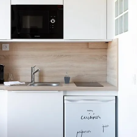 Savane -studio Cosy Proche Croisette-classe 2 Etoiles Apartament *