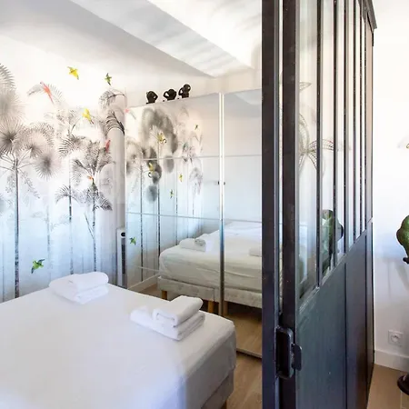 Savane -studio Cosy Proche Croisette-classe 2 Etoiles Lägenhet Cannes