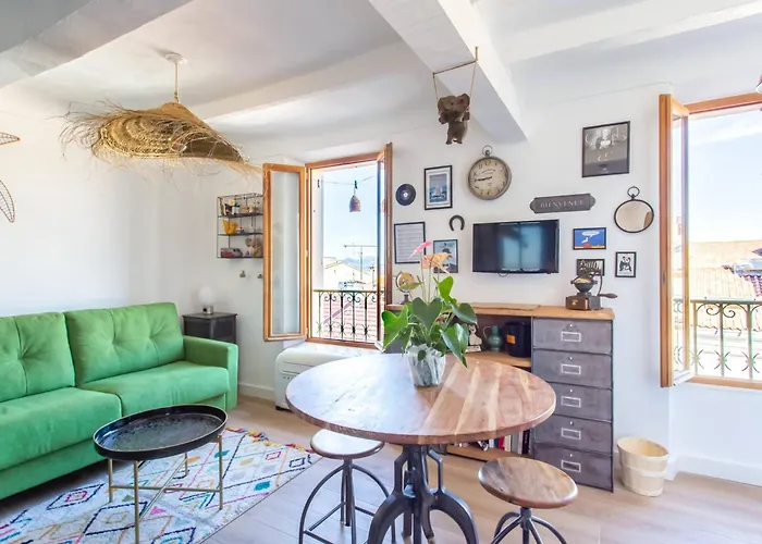 Savane -studio Cosy Proche Croisette-classe 2 Etoiles * Cannes